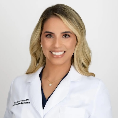Dr. Yanerkys Rivera