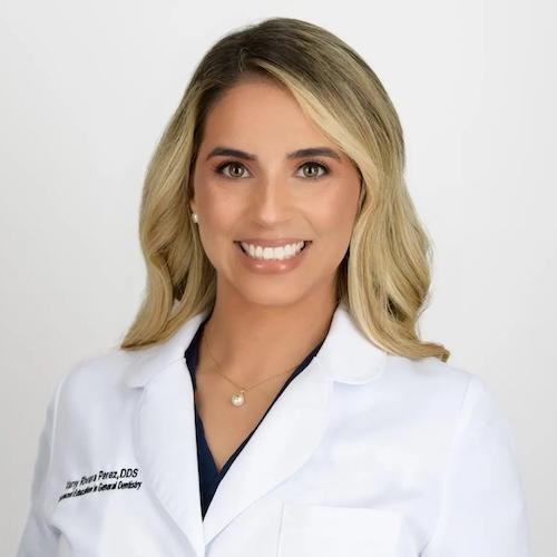 Dr. Yanerkys Rivera